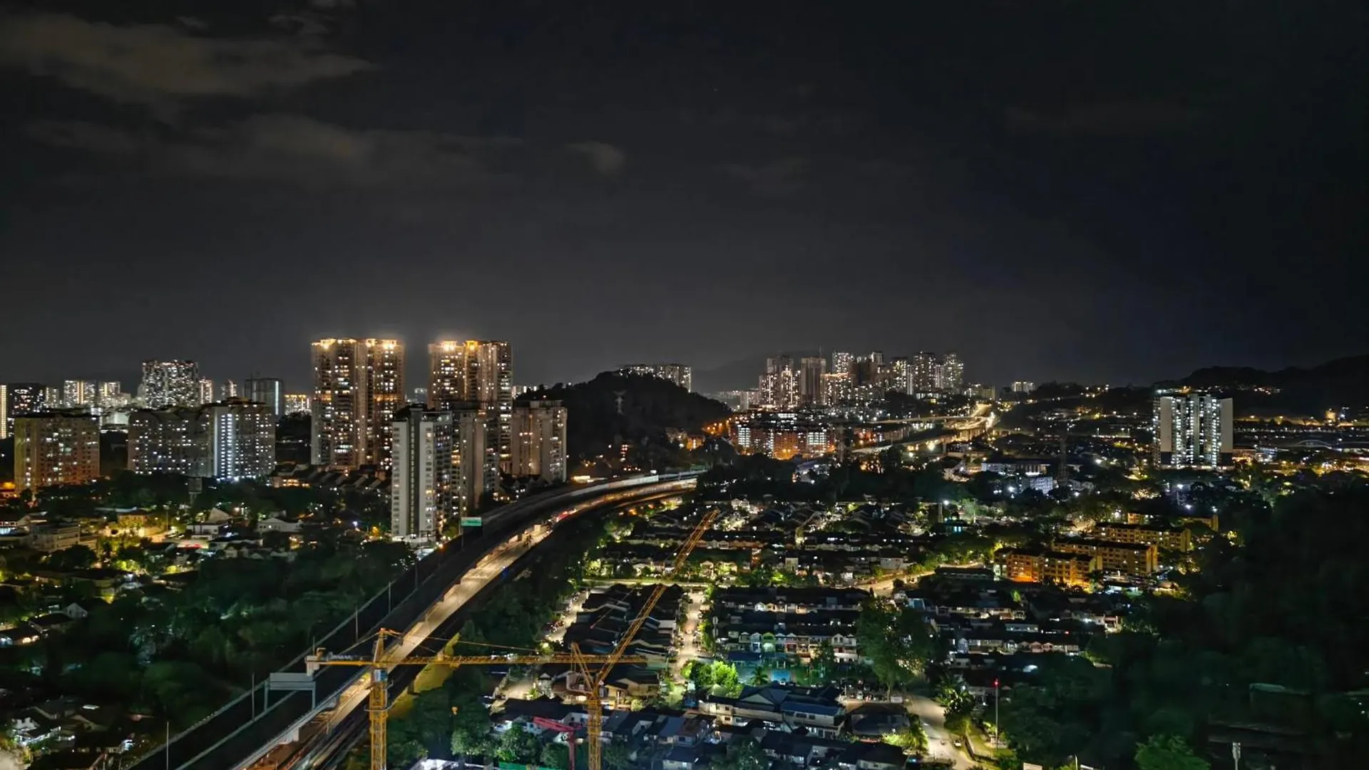 Datum Jelatek Sky Residence Klcc Skyring Linked To Lrt And Mall Ampang  Malaysia