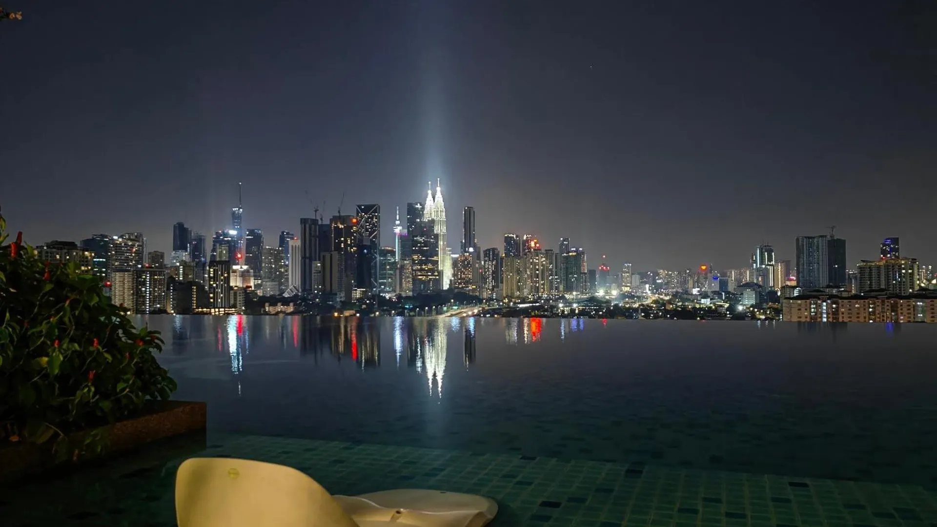 Datum Jelatek Sky Residence Klcc Skyring Linked To Lrt And Mall Ampang  Aparthotel Ampang (Selangor)