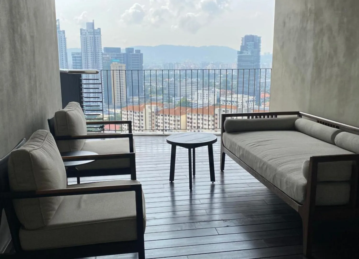 Aparthotel Datum Jelatek Sky Residence Klcc Skyring Linked To Lrt And Mall Ampang